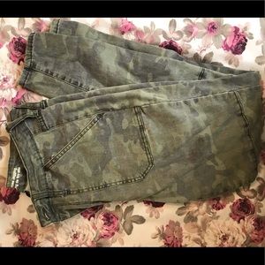 Mossimo camo high waist jegging